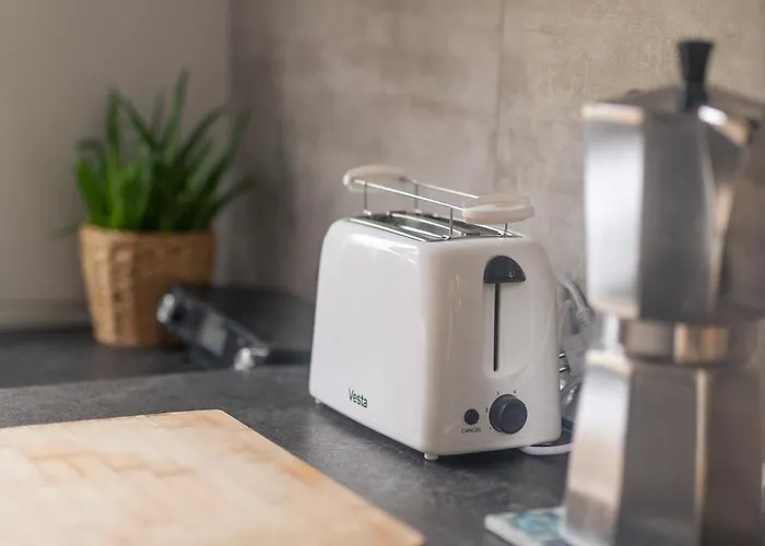 Apartament Przestronny 4-pokojowy Blisko Lotniska Wrocław