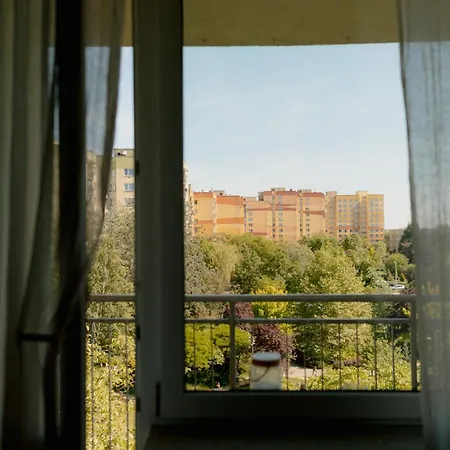 Appartamento Spacious 4-room In Wroclaw, Free Parking, Balcony, Near Airport